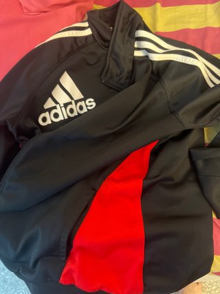 Chaqueta Adidas Vintage Y2K Negra Roja