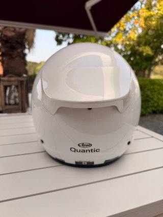 Casco Arai Quantic Blanco M, con intercomunicador