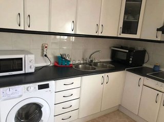 Piso en alquiler en Los Ángeles - Cruz de Caravaca en Almería