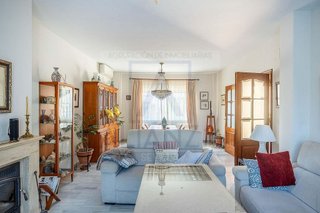 Chalet en venta en Valencina de la Concepción