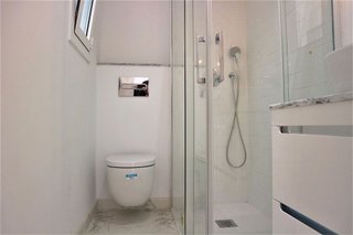 Piso en venta en El Raval en Barcelona