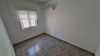 Piso en alquiler en Cruz Roja en Sevilla