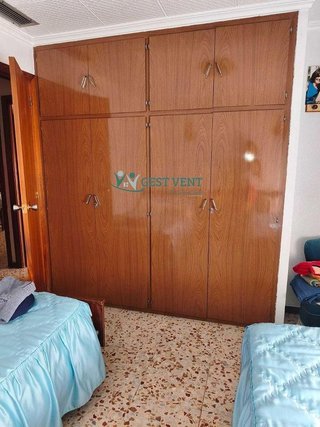 Edificio en venta en Fraternidad en Elda