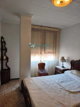 Edificio en venta en Fraternidad en Elda