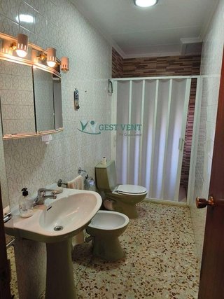 Edificio en venta en Fraternidad en Elda