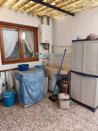 Edificio en venta en Fraternidad en Elda