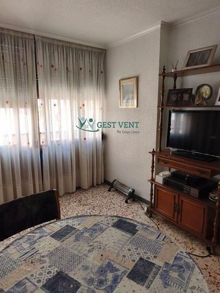 Edificio en venta en Fraternidad en Elda