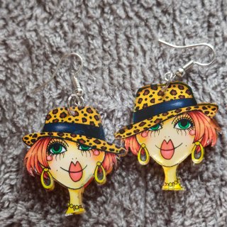 Pendientes mujer cara sombrero leopardo