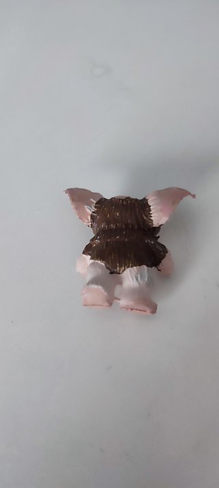 Figuras Gizmo y Pitufo