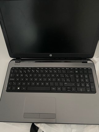 Ordenador HP negro (no funciona)