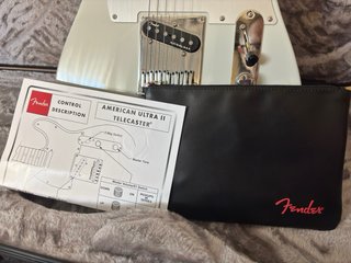 Fender Telecaster American ULTRA II MN AVL