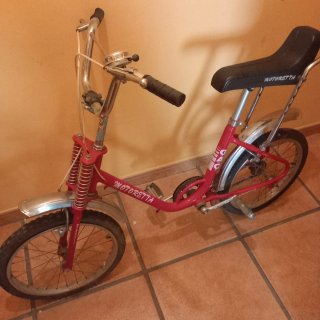 Bicicleta Motoretta Infantile Rossa....si invia....