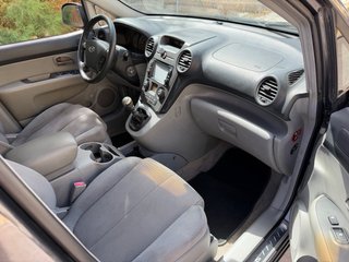 KIA Carens 2.0crdi 6 velocidades/12 meses garantia