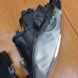 Faros Xenon Seat Exeo