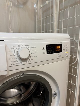 Lavadora Electrolux 8kg TIMECARE