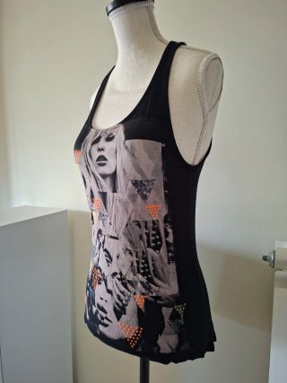 Camiseta Bershka Negra Talla S Mujer