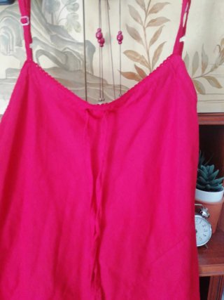 Vestido rojo con tirantes