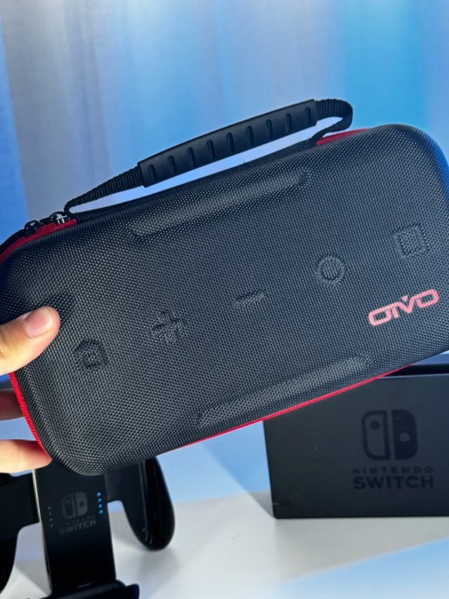 Nintendo Switch v2 con accesorios