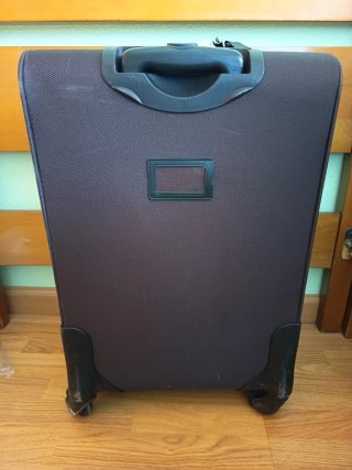 Maleta de viaje ORALLI negra y naranja Mediana