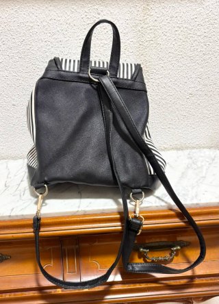 Lote de bolsos y mochila