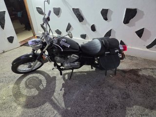 Honda Shadow 125cc Cruiser Negra
