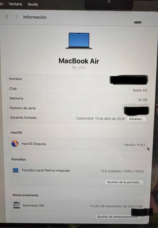 MacBook Air M2, 13” azul medianoche
