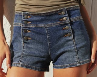 Shorts vaqueros Stradivarius Talla 34