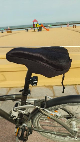 Bicicleta de montaña, campo y carril bici