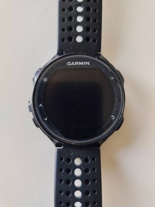 Garmin Forerunner 735XT (Piezas) + Cable