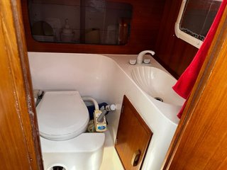 Barco Astinor 740