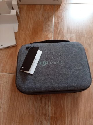 Caja y funda original Mavic Mini