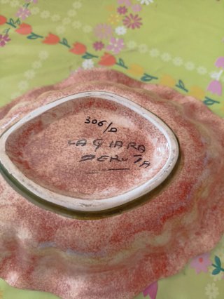 Fruttiera in ceramica dipinta a mano