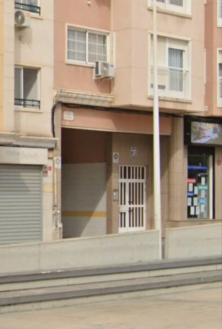Plaza de garaje en Jardín de Aspe