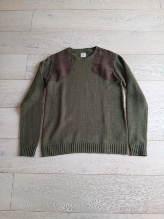 Jersey de caza verde con parches
