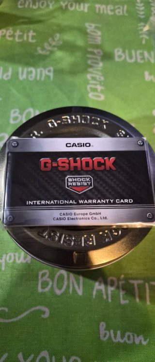 Casio G-Shock GA-710GB-1AER Negro/Dorado