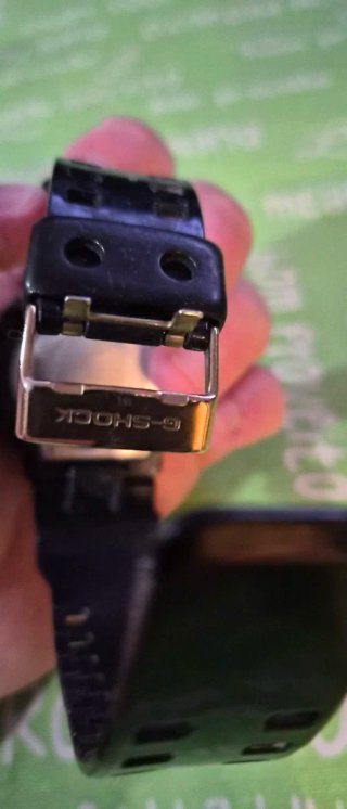 Casio G-Shock GA-710GB-1AER Negro/Dorado