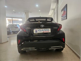 Toyota C-HR 180h modelo advance g.oficial