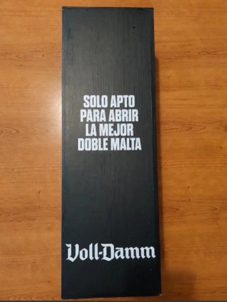 Abrebotellas abrechapas Voll-Damm Doble Malta