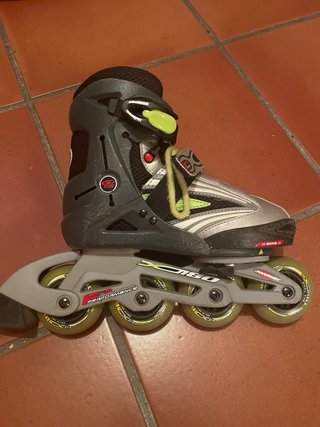 Patines y protecciones, también por separado