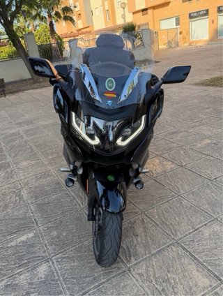 BMW K1600GTL Negra