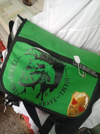 Bolso Diesel Verde y Negro
