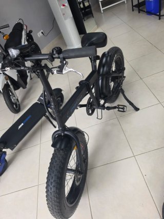 Bicicleta Eléctrica Smartgyro Negra