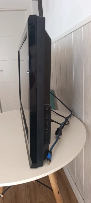 Televisión Toshiba Negra