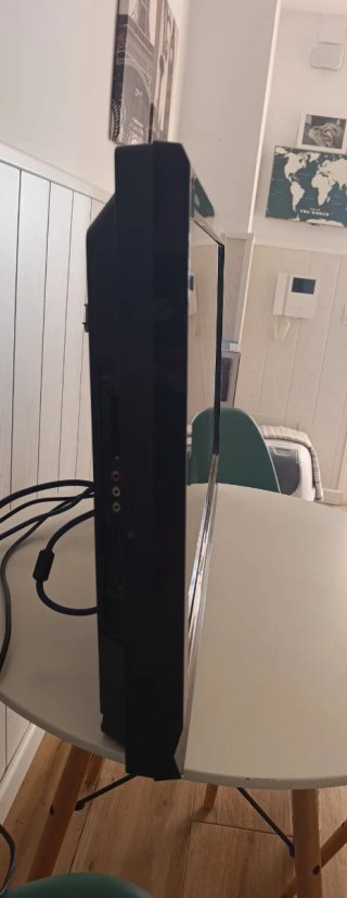 Televisión Toshiba Negra