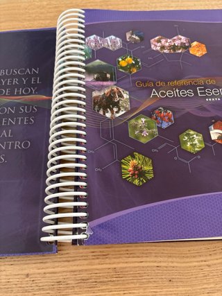 Guia de referencia de aceites esenciales.