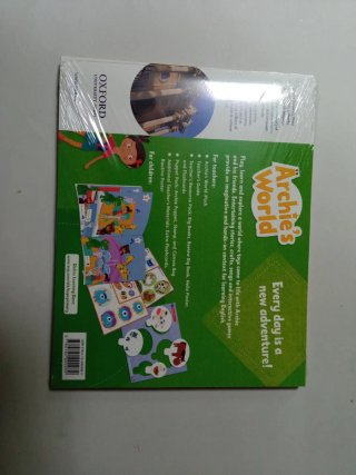 Archie's World Starter. Class Book Pack