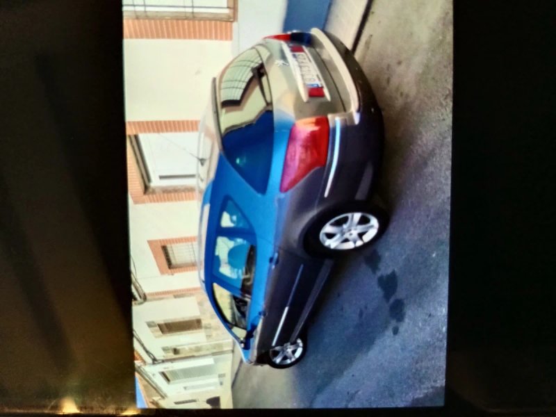 Peugeot 407 2008 - foto 1