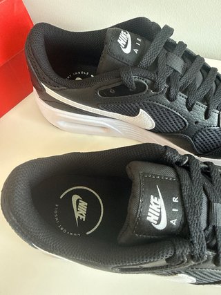 Zapatos Nike Unisex Talla 38.5