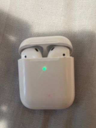 4 auriculares tipo ipod sin probar.