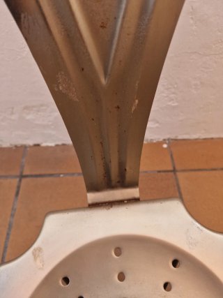 Sillas vintage metálicas plateadas + taburete